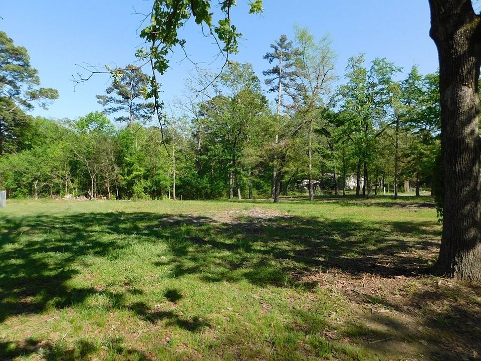 1st image of 7515 Forest Hill Dr