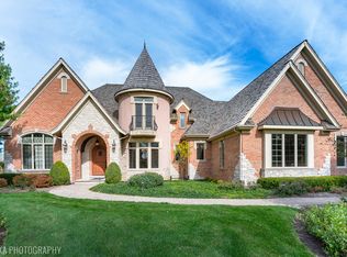 1340 E Longwood Dr, Bull Valley, IL 60098