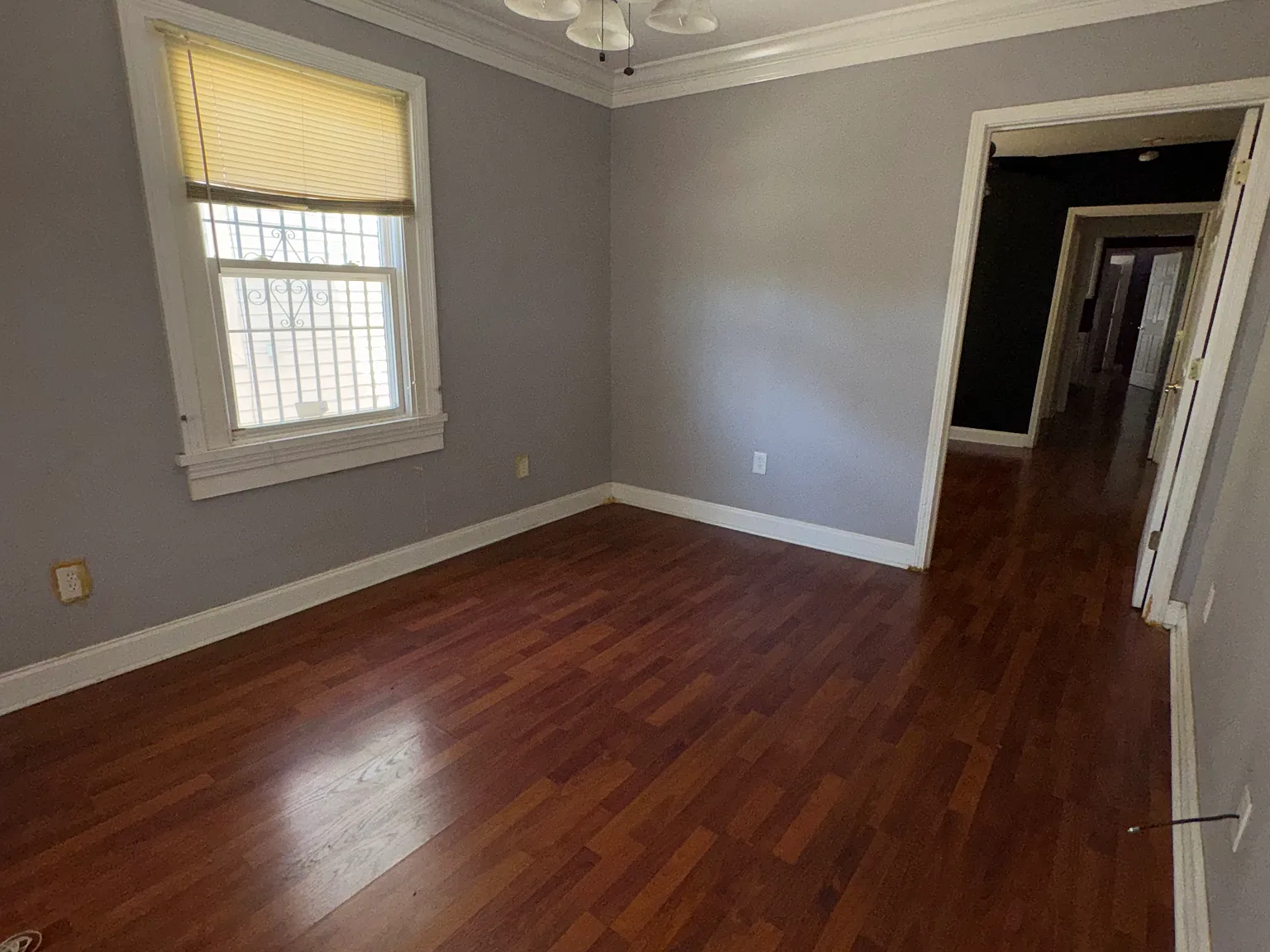 2525 Lavender St — Photo 2