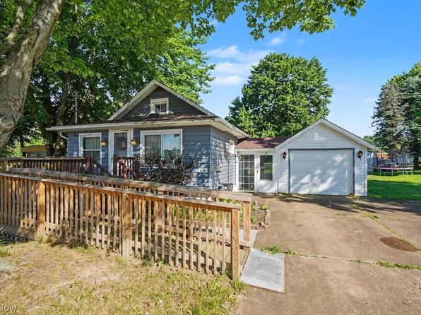 616 E 1st St, Minerva, OH 44657