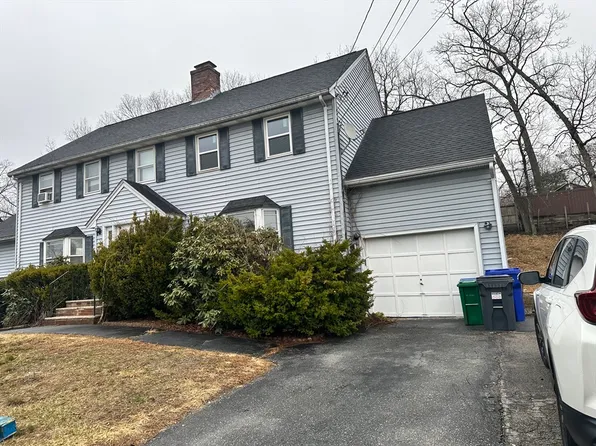 16-18 Tobin Ave, North Chelmsford, MA 01863