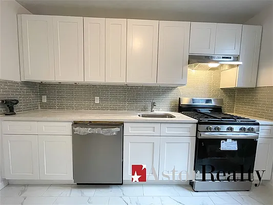 Rented by Astor Realty | media 17