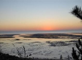 4 Jeans Way, Eastham, MA 02642