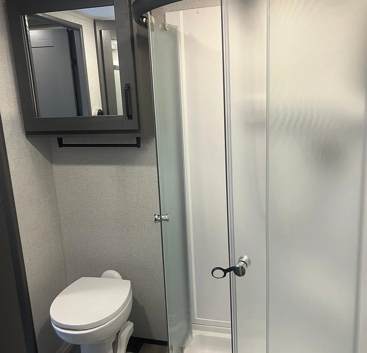 1 bed, 600 sqft, $1,200 — Photo 2