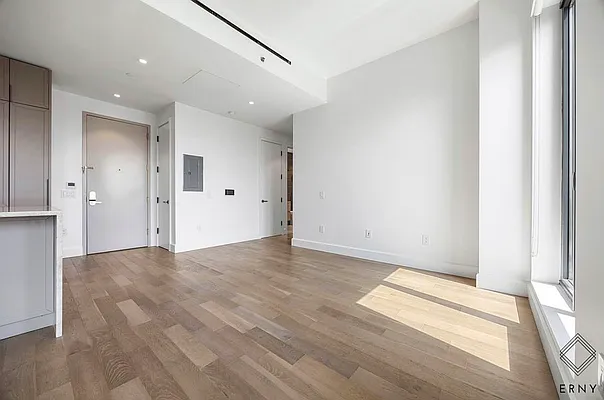 Living room, photo 6