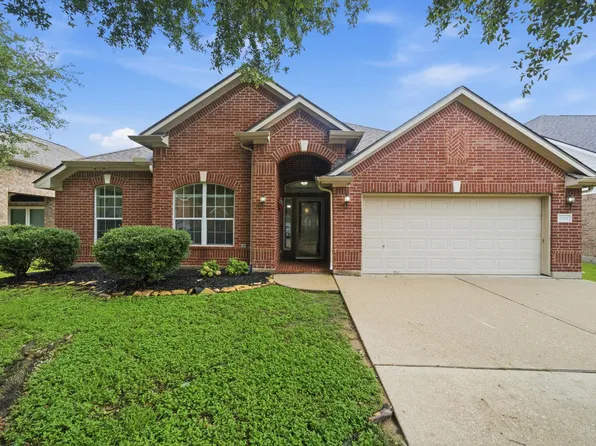 5315 Silver Oak Dr, Pasadena, TX 77505