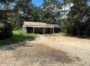 200 10th Ave, Atmore, AL 36502