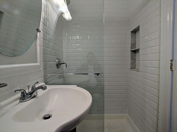 5th image of 6754 78th St #2
