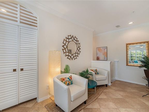 5th image of 8561 Violeta ST #204