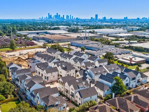 3403 Timbergrove Heights St, Houston, TX 77008