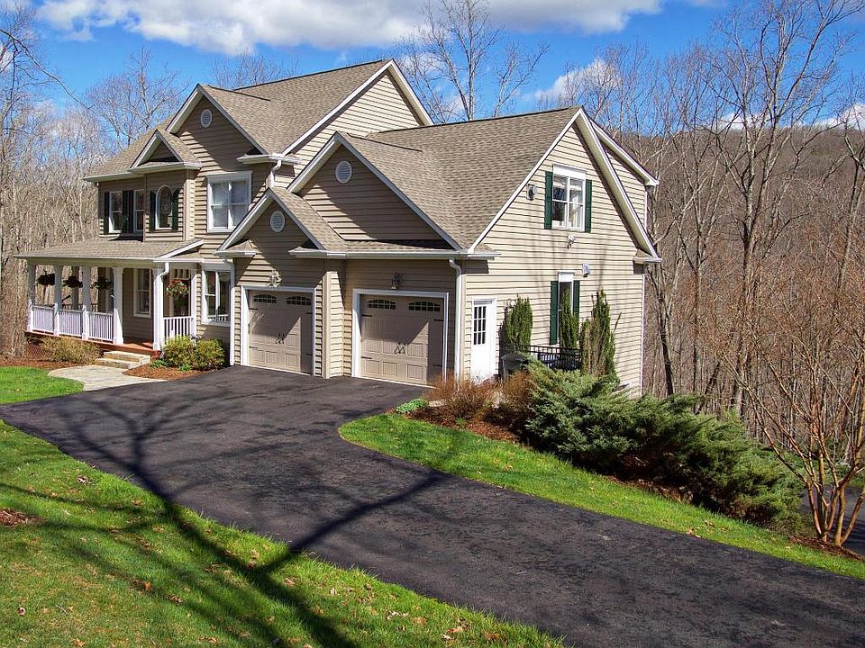 1st image of 2910 Mill Wood Ln