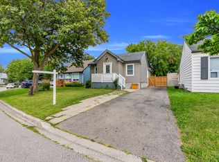 3052 Victory Cres, Mississauga, ON L4T 1L4