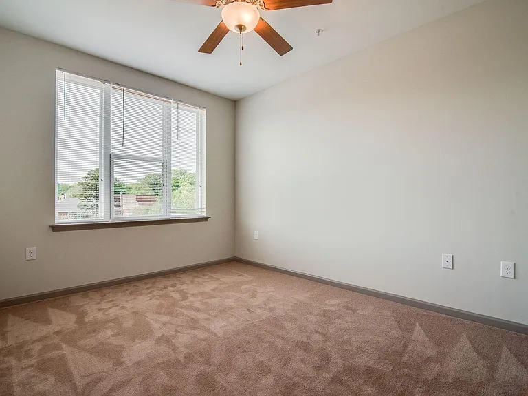 Marvel Apartments — Photo 44