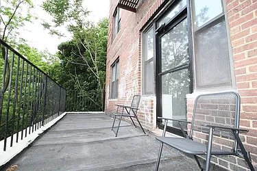 Rented by Bruma Realty LLC