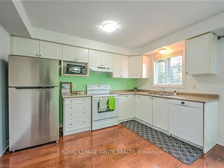 3320 Meadowgate Blvd #240 — Photo 14