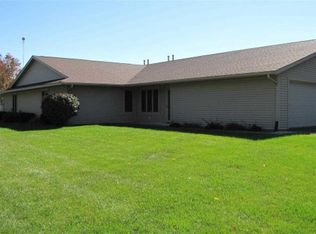 502 Sunset Dr, Prophetstown, IL 61277