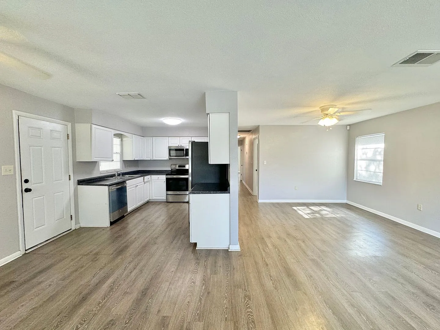 Near Denison Middle - Avenue B SE — Photo 3