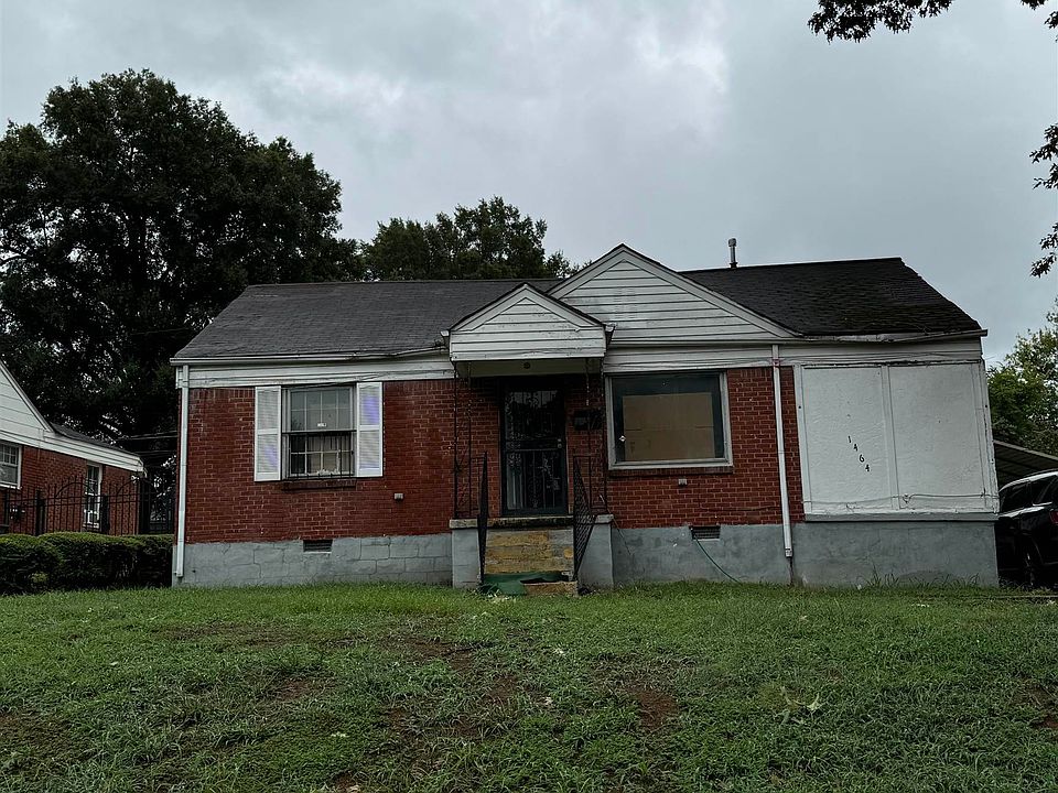 1st image of 1464 Joanne St