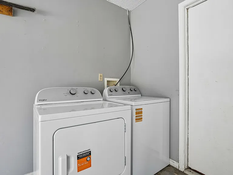 11018 Reading Rd — Photo 37
