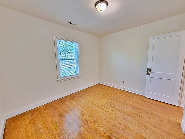 4838 Stanley Dr — Photo 29