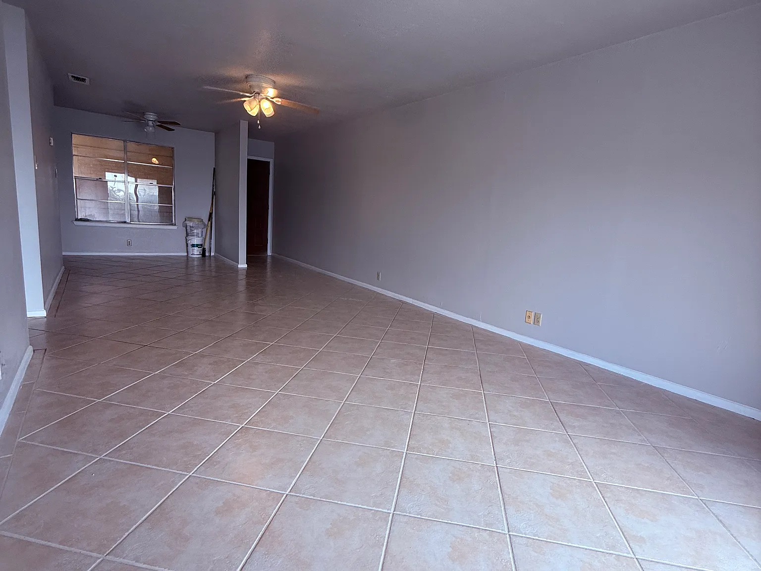 1 bed, 736 sqft, $600 — Photo 2