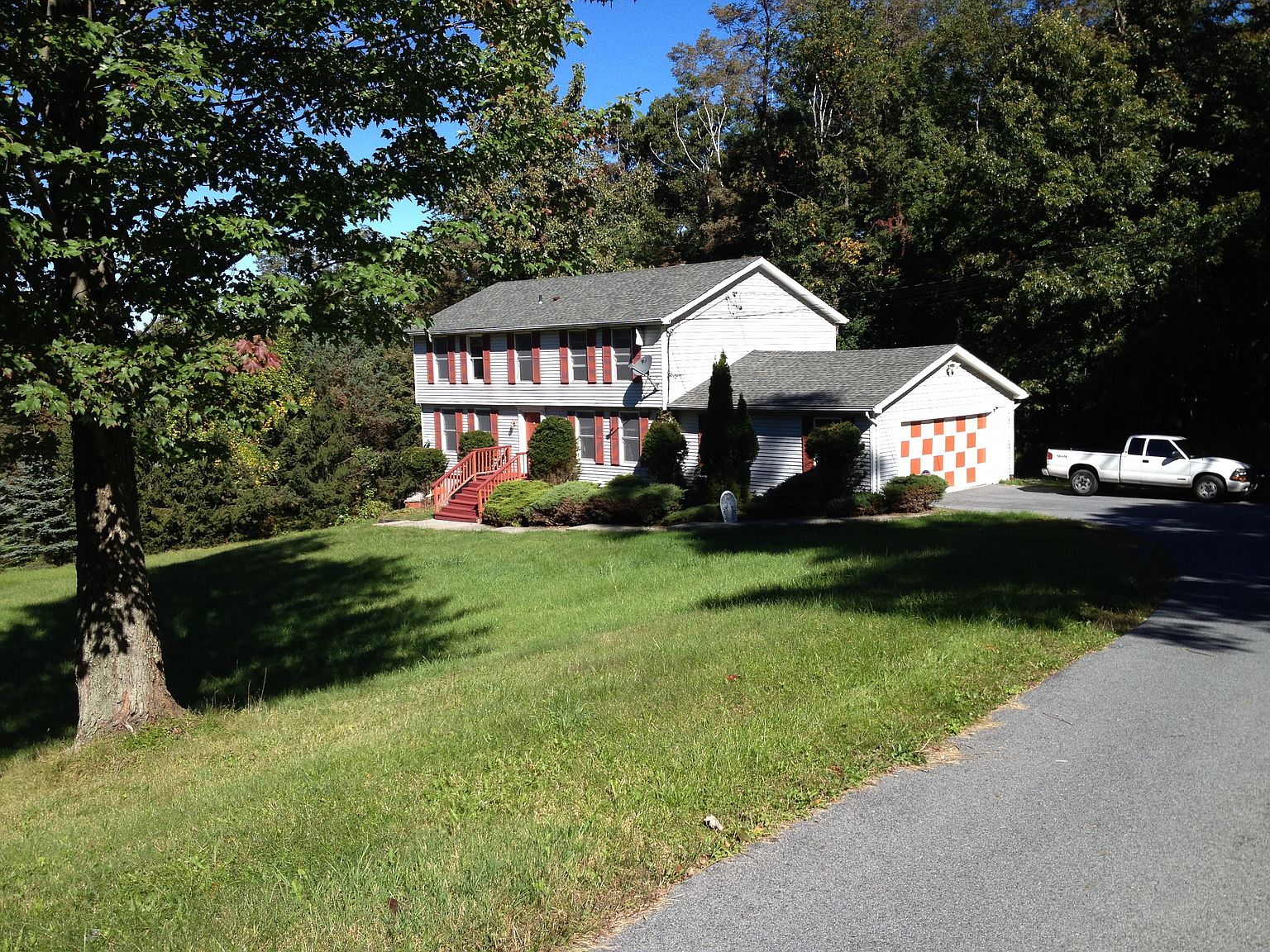 56 Sylvan Lake Rd, Hopewell Junction, NY 12533 Zillow