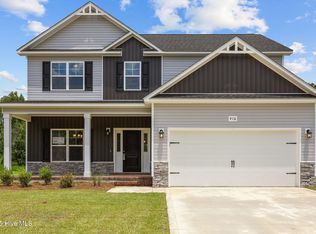 416 Windermere Rd, Hubert, NC 28539