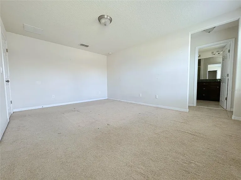 2428 Chateau Loop — Photo 23