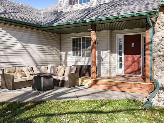 5th image of 1115 Maplewood Ct SW