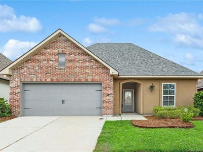 319 Lake Pride Dr, Baton Rouge, LA, 70820
