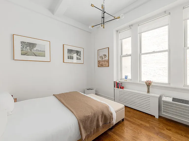 25 5th Ave #1H — Photo 6