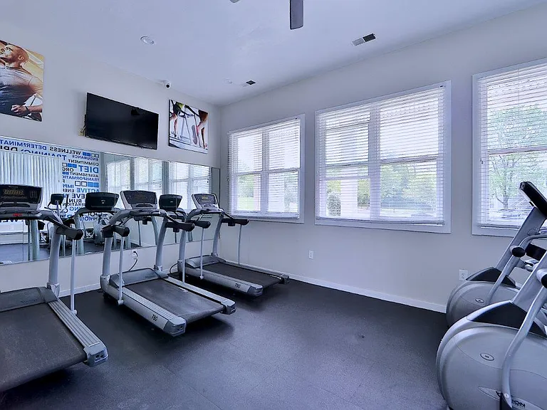 Chase Lea Apartment Homes — Photo 11