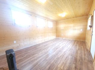 19033 Whirlaway Rd #B, Eagle River, AK 99577