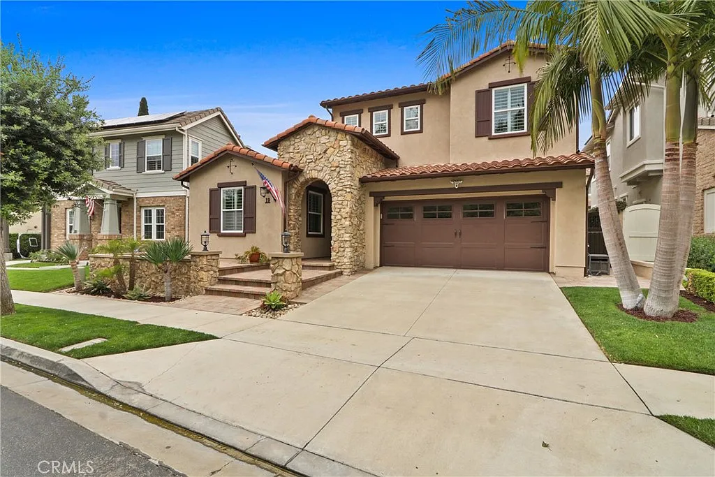 5 bed, 3000 sqft, $8,495 — Photo 4