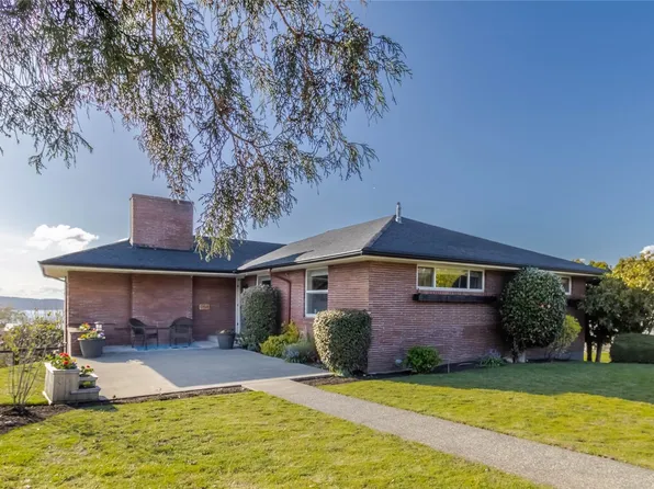 954 S Karl Johan Avenue, Tacoma, WA 98465