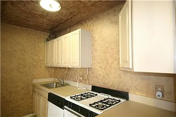 Sold by Fenwick Keats Real Estate | media 1