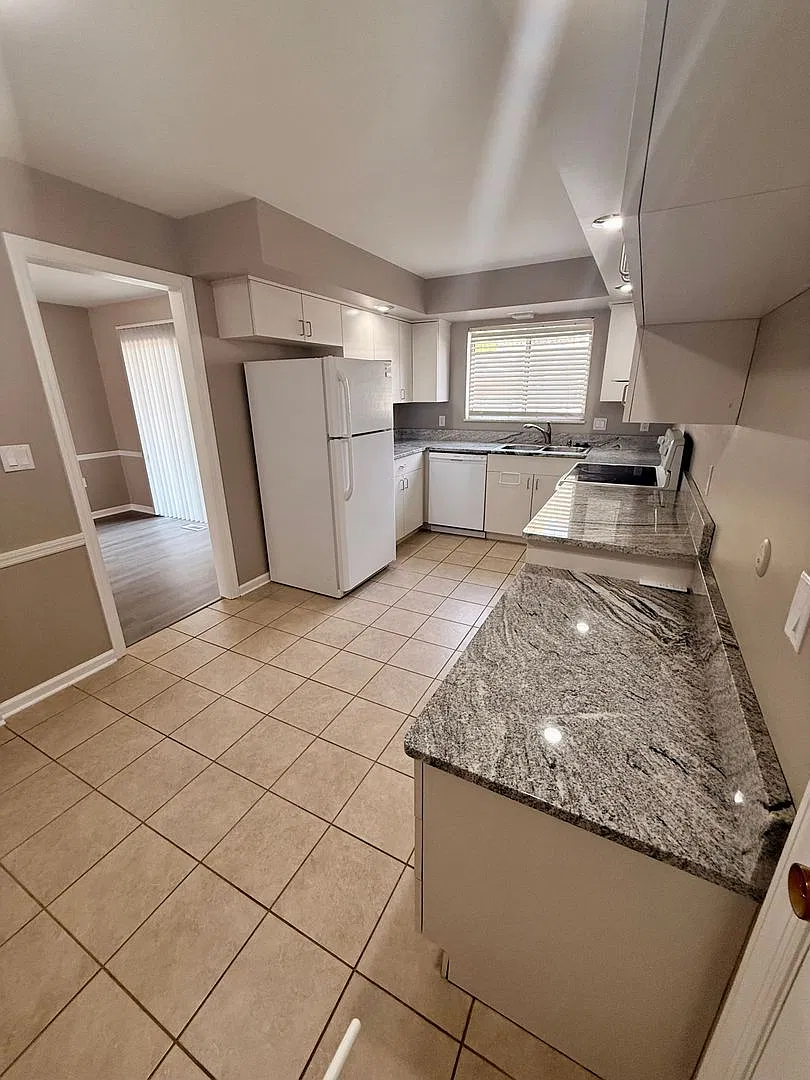 445 Forrer Boulevard — Photo 1