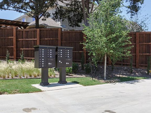 5th image of 2077 Whitedove Dr