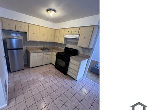 4 Amador St