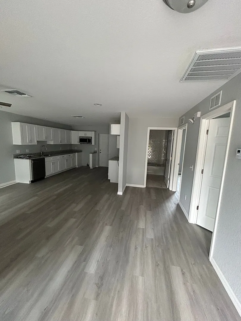 Bartow Duplex for Rent! — Photo 2