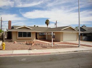 800 Starks Dr, Las Vegas, NV 89107