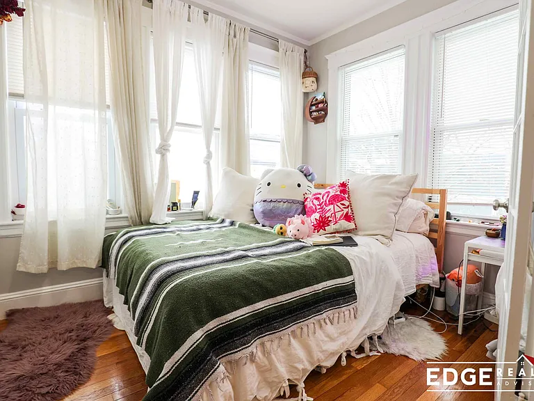 10 Donnybrook Rd #2 — Photo 4