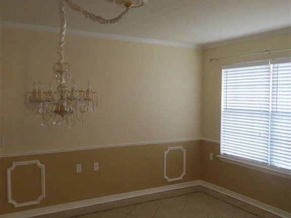 3rd image of 2327 Tall Oak Dr
