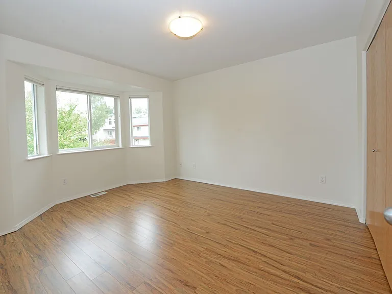 264 Dailey Ave #15 — Photo 19