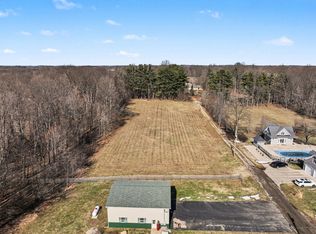 Bailey Ln, Buchanan, MI 49107