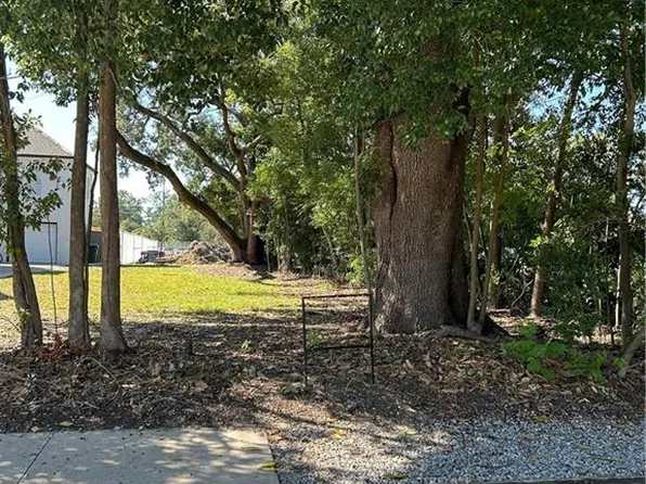 Hector Ave, Metairie, LA 70005