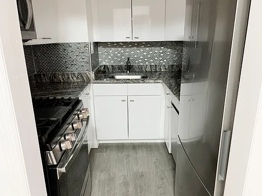 Rented by Corcoran | media 30