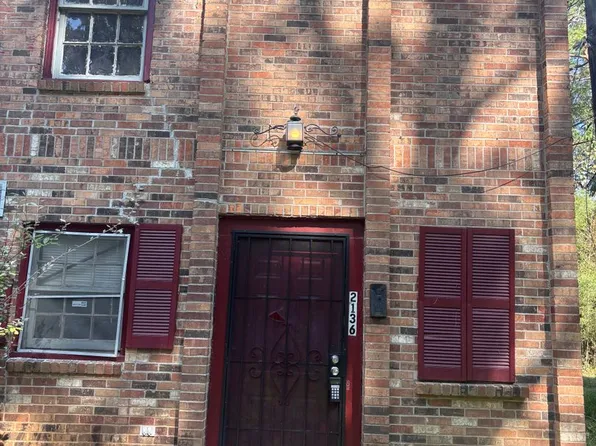 2136 East Dr, Jackson, MS 39204