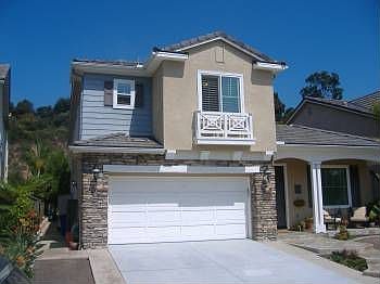 2nd image of 2165 Dickinson Dr