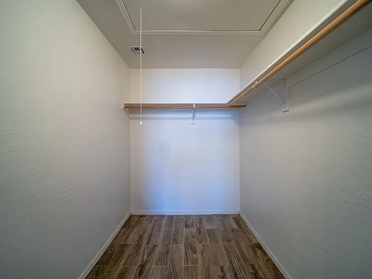 Bella Rosa Apartments — Photo 42